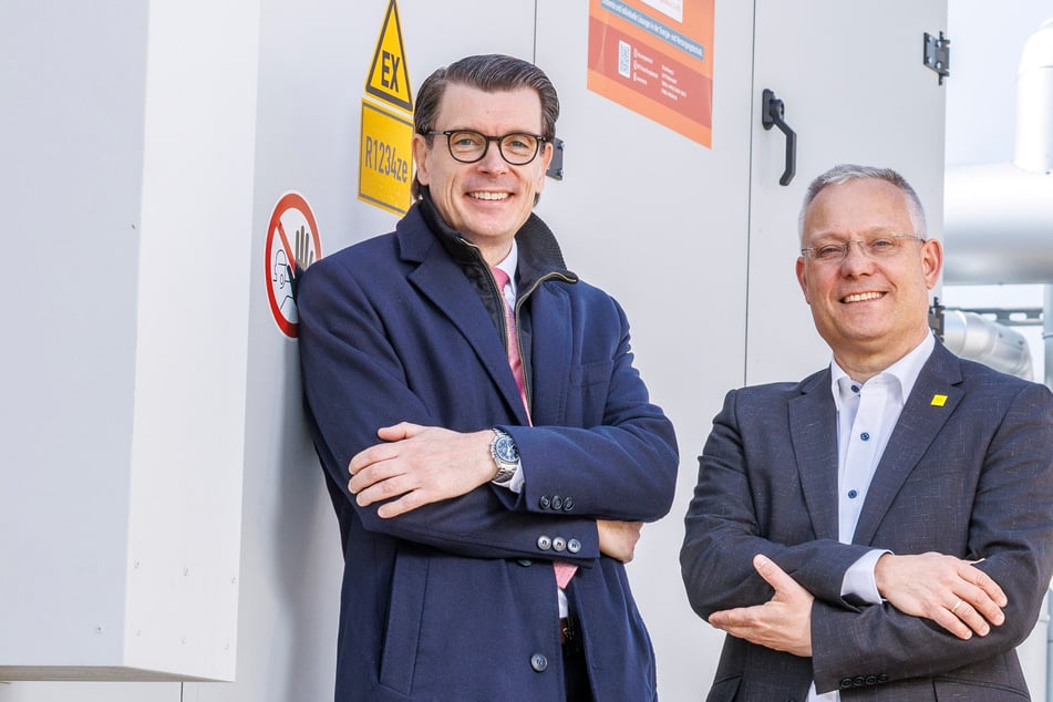 1000 Haushalte profitieren: Riesige Wärmepumpe heizt jetzt der Friedrichstadt ein