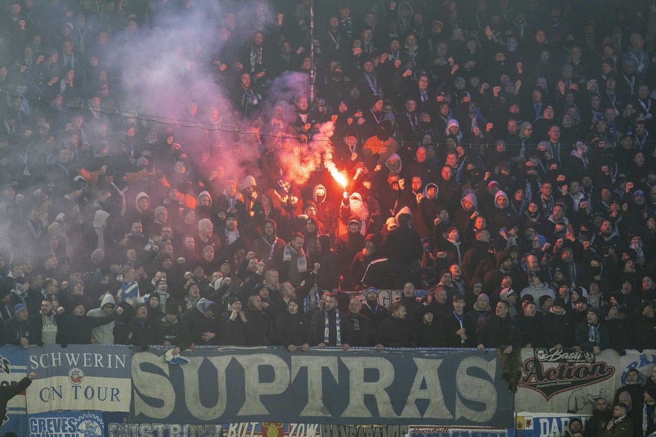 Hansa Rostock ist immer wieder wegen Fan-Exzessen in den Schlagzeilen.