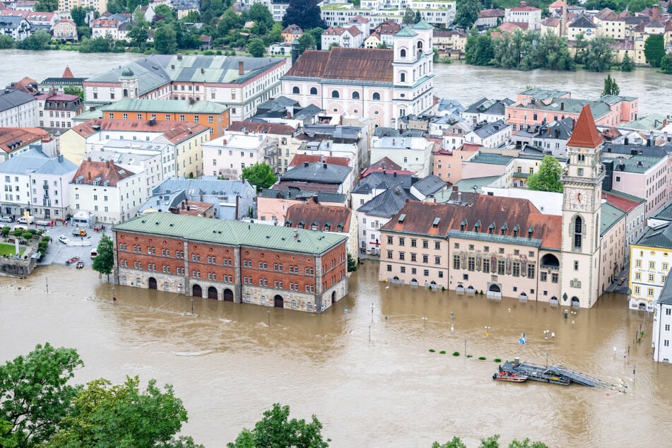 Passau ruft Katastrophenfall aus! Pegelstand dramatisch