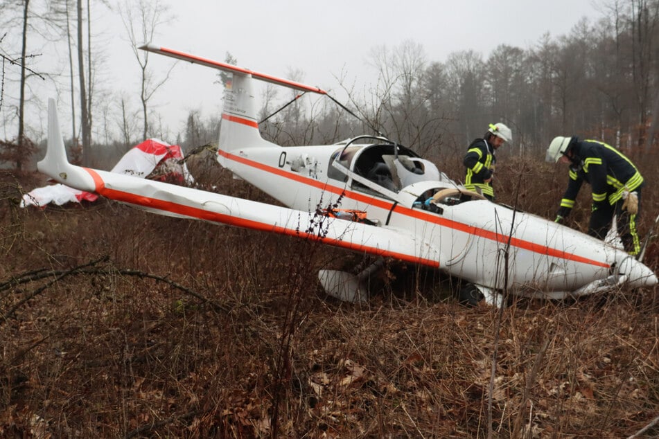 Am heutigen Mittwoch soll das Flugzeug im Waldgebiet Höxter geborgen werden.
