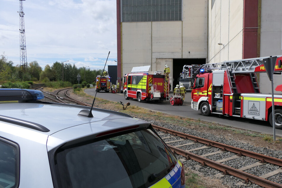 Ein Verladeunfall hat am Montag in Grimma-Süd zu einem Großeinsatz der Feuerwehr geführt.