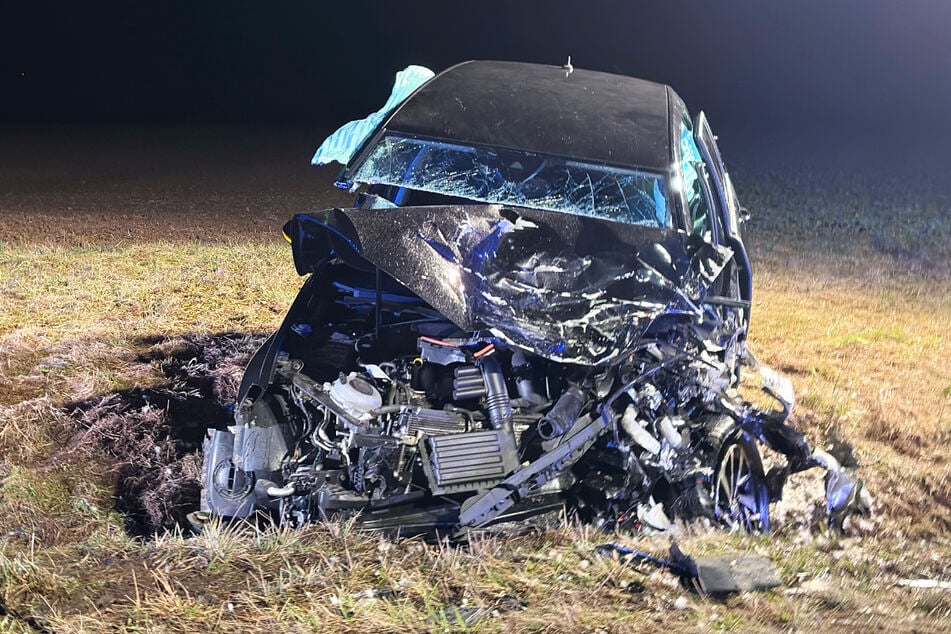 Auf der B19 ist es zu einem schweren Unfall gekommen.