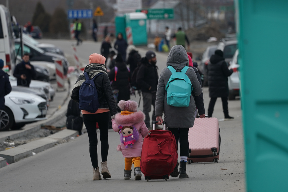 Flüchtlinge nach ihrer Flucht aus der Ukraine in Polen.