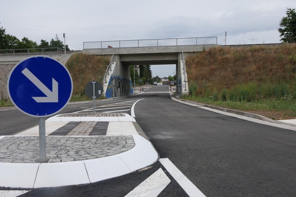 Der neue Straßentunnel verfügt über zwei Fahrstreifen.
