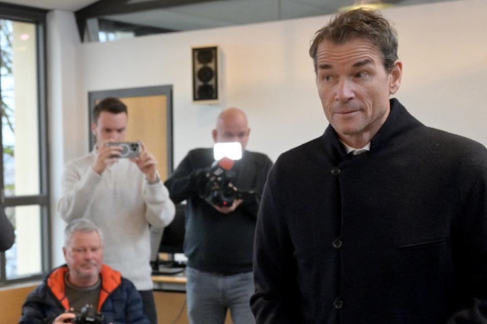 Ex-Nationalkeeper Jens Lehmann im Kettensägen-Prozess verurteilt