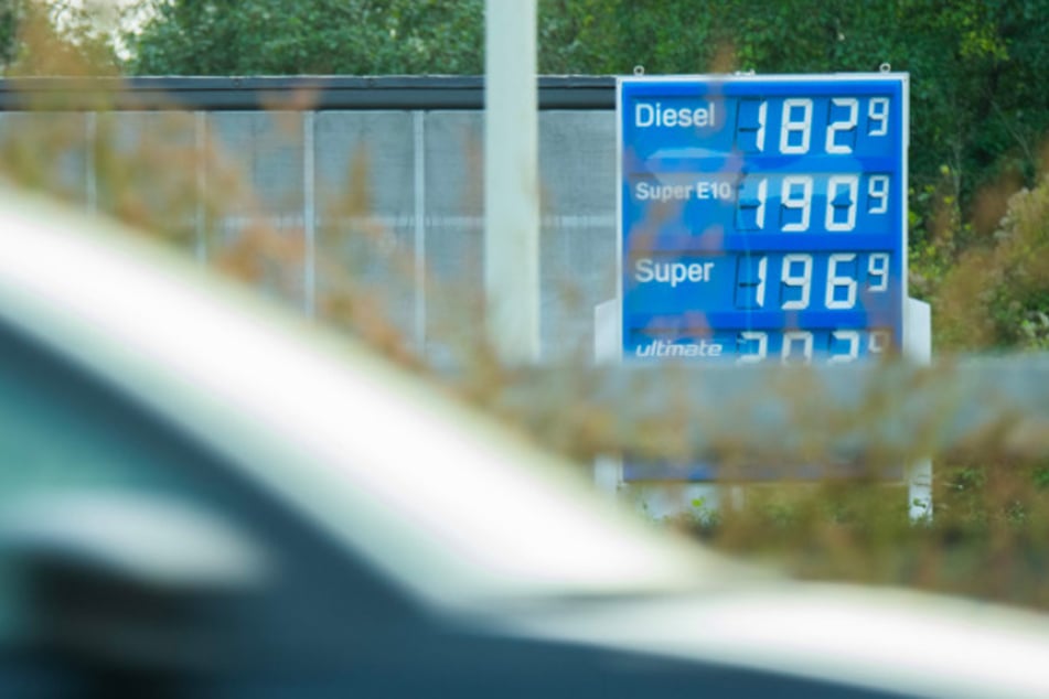 Billiger tanken im Ausland: Hohe Spritpreise kurbeln Tanktourismus an