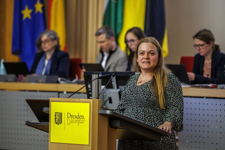 AfD-Stadträtin Silke Schöps (49) fordert mehr Personal für die Ordnungshüter.