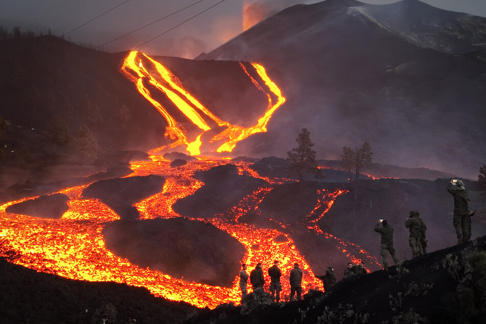 Aktuelle Nachrichten und Meldungen rund um Vulkanausbrüche aus aller Welt.
