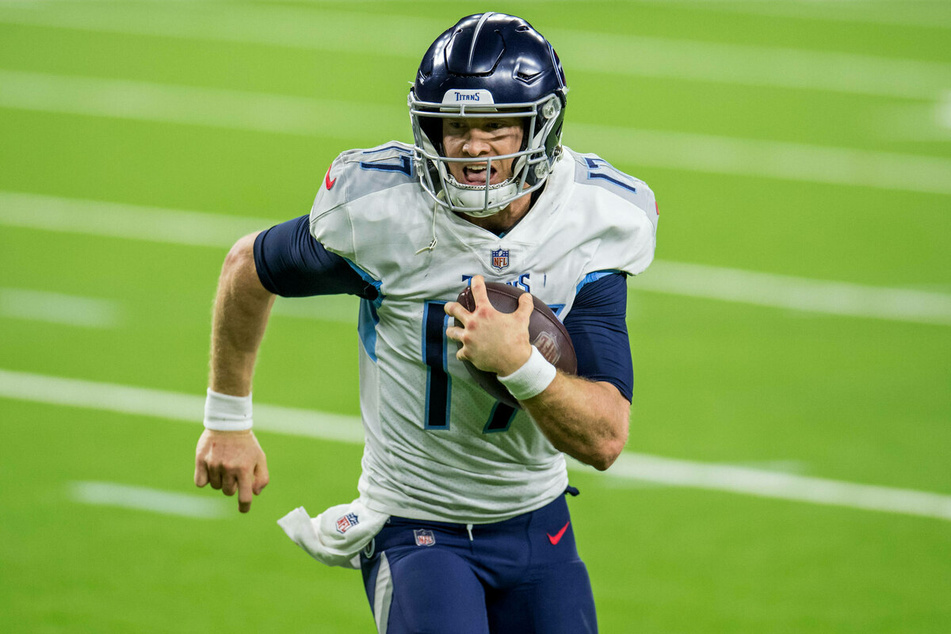Titans quarterback Ryan Tannehill is vaccinated for Covid-19 but still tested positive, like several other players. They may have to miss extra time away from their teams, due to current protocols.