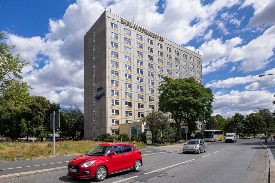 Dresden: Dresdens Terrassenufer-Hotel räumt Preis ab
