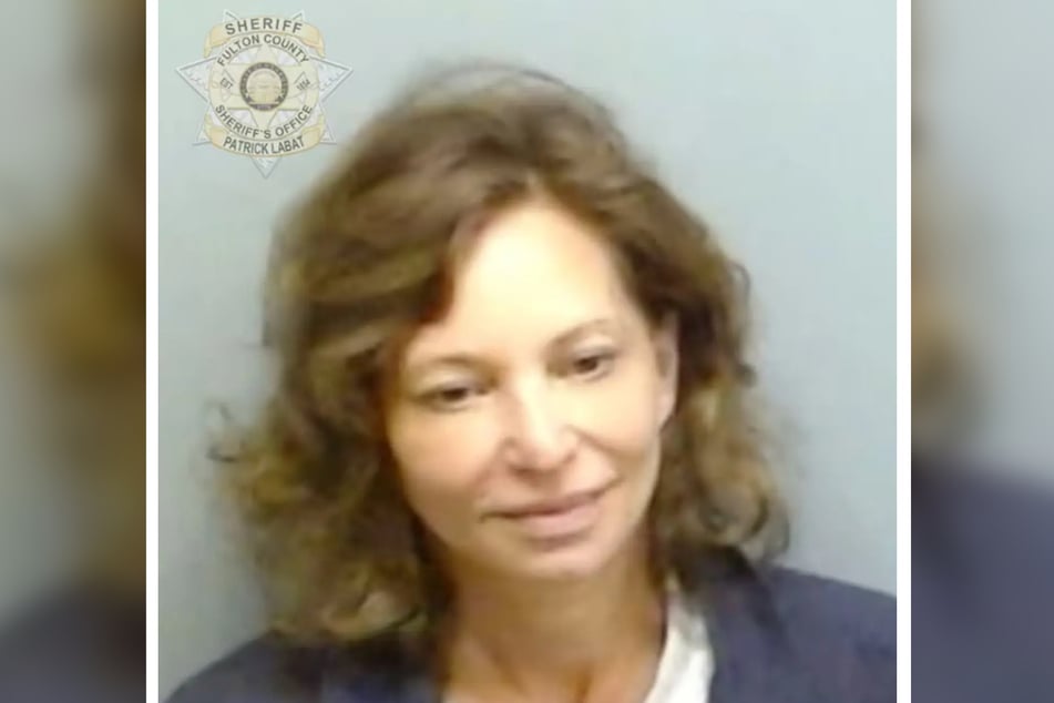 Amanda Katz (55) bändelte als Lehrerin strafbar mit einem Jugendlichen (16) an und hatte mit ihm ungeschützten Geschlechtsverkehr.