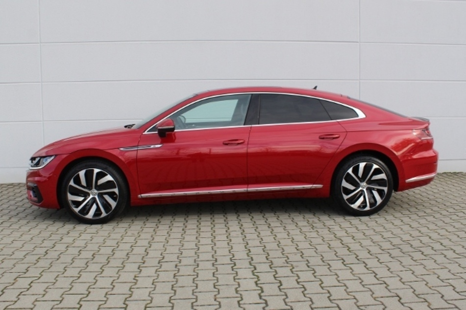 VW Arteon 2.0 TDI R-Line