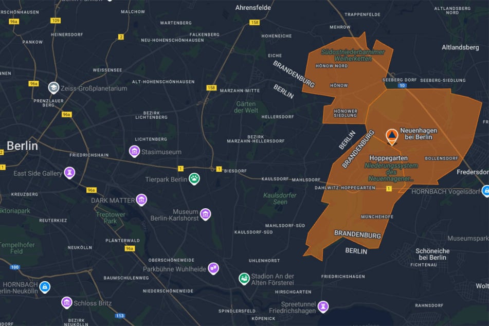 Auch die Warn-App NINA hat wegen dem Brand an der A10 Alarm geschlagen.