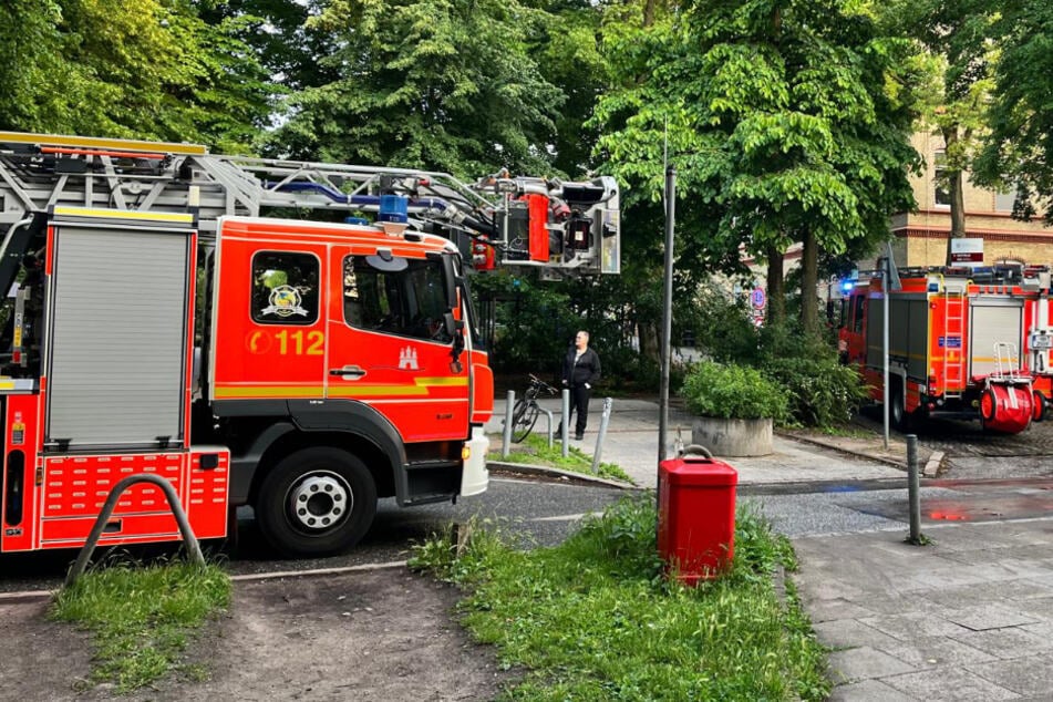 Die Feuerwehr war am Donnerstagabend erneut am Hamburger Marienkrankenhaus im Einsatz.