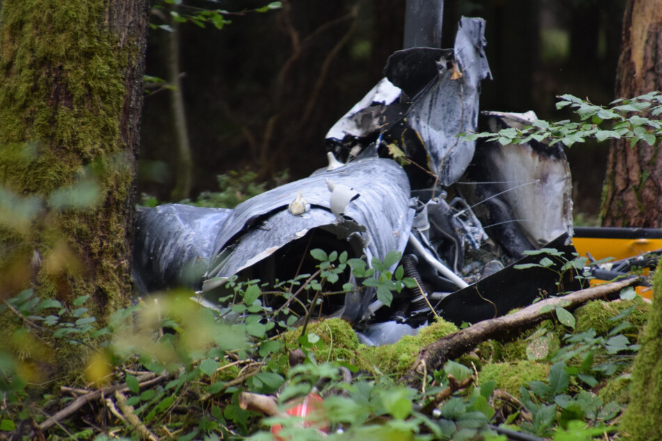 Der Helikopter stürzte am 17. Oktober über einem Wald bei Buchen ab.
