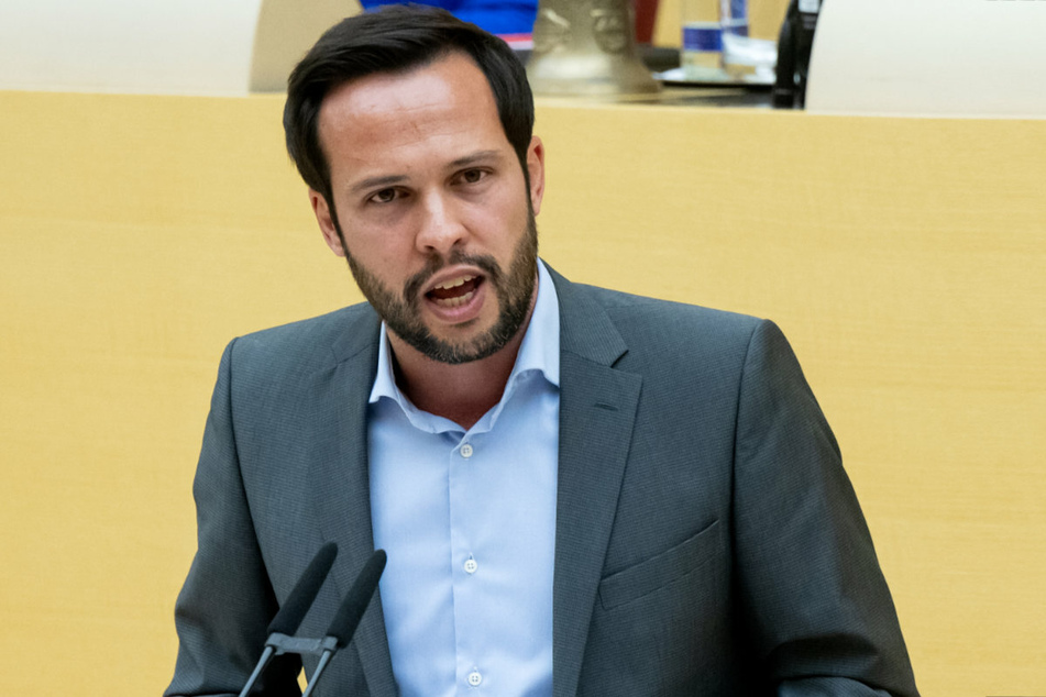 FDP-Fraktionschef Martin Hagen (41) möchte mit seiner Partei eine Verkleinerung des Parlaments in Bayern erwirken.