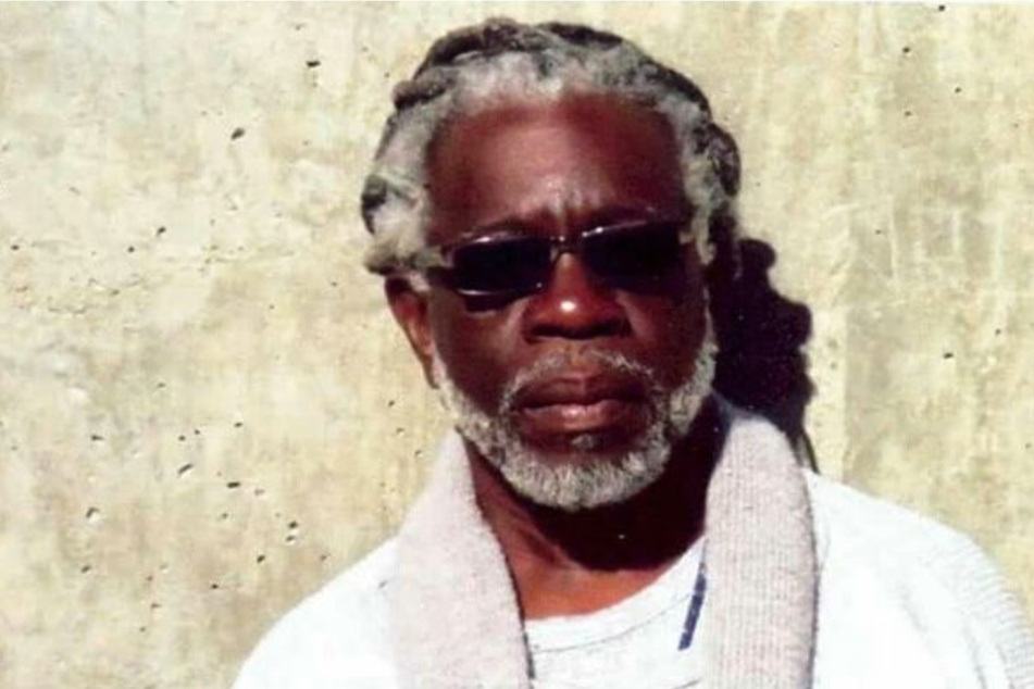 Mutulu Shakur, stepfather of Tupac, returns home after 36 years behind bars