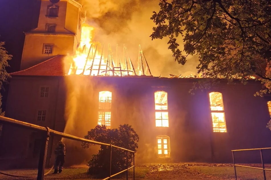 Vor einem Jahr war die Kirche in Großröhrsdorf abgebrannt.