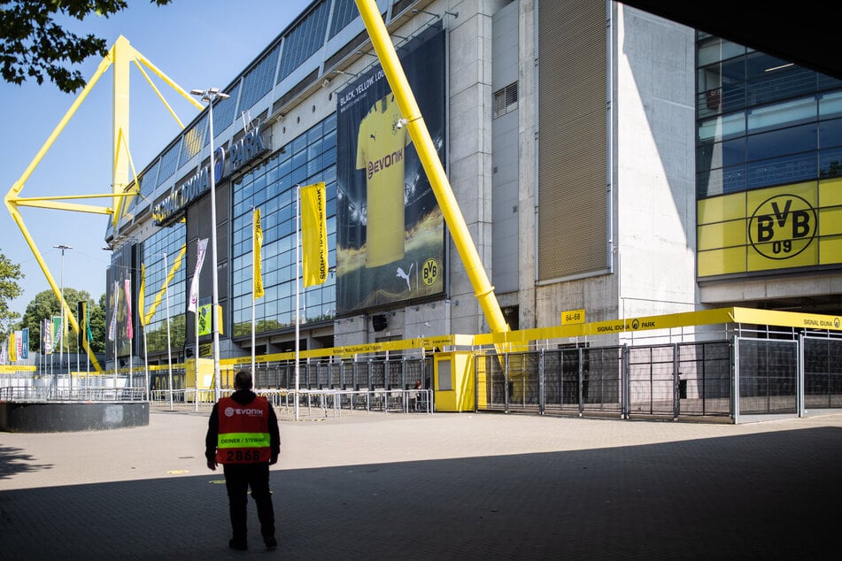 Der BVB beschäftigt sich bereits mit den Anschuldigungen der FCSP-Fans, will die Vorwürfe "genauestens überprüfen". (Archivfoto)