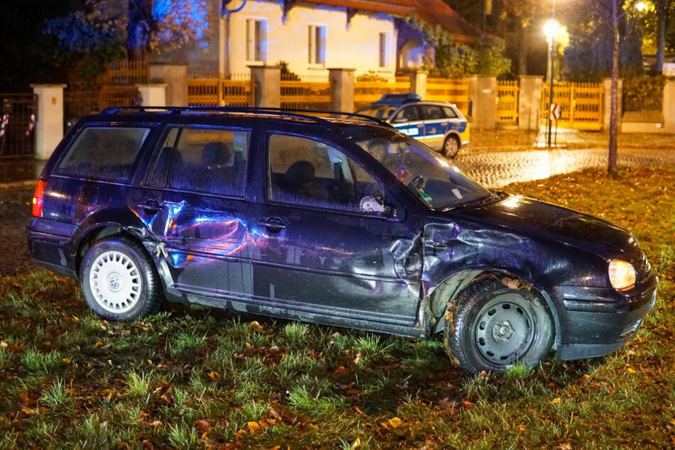 Das Auto wies nach dem Unfall deutlich sichtbare Schäden auf.