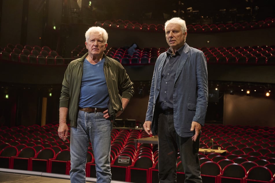 Ivo Batic (Miroslav Nemec, 71, l.) und Franz Leitmayr (Udo Wachtveitl, 67) inszenieren ihre Enthüllungen wie ein gutes Theaterstück.