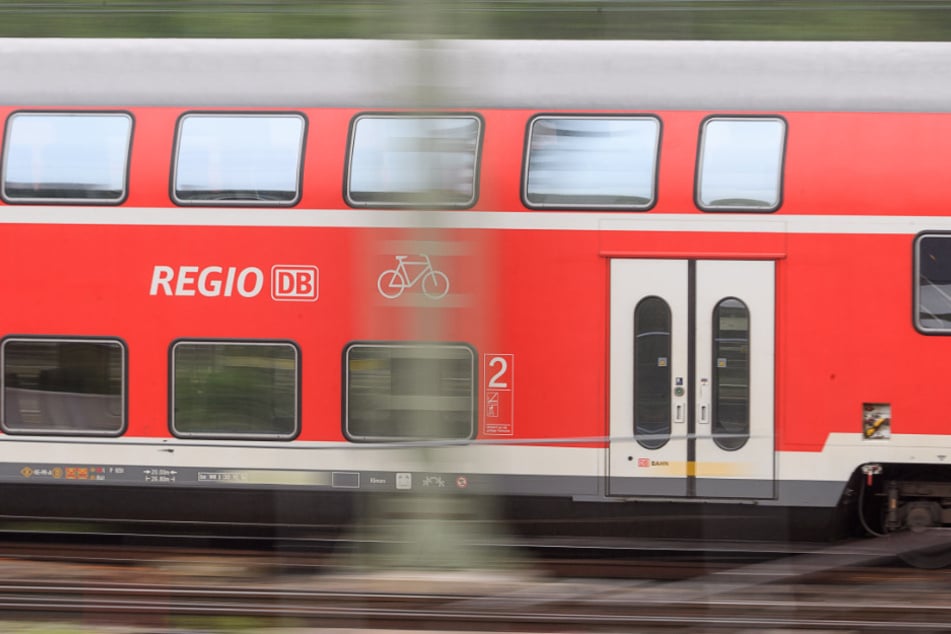 Knapp vier Prozent der Regionalzüge und S-Bahnen werden in NRW gestrichen.