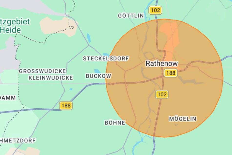 In einem Umkreis von circa zehn Kilometern um Rathenow ist voraussichtlich noch bis Dienstag der Notruf nicht über das Vodafone-Netz zu erreichen.