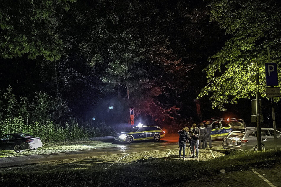 Die Polizei sucht den Täter.