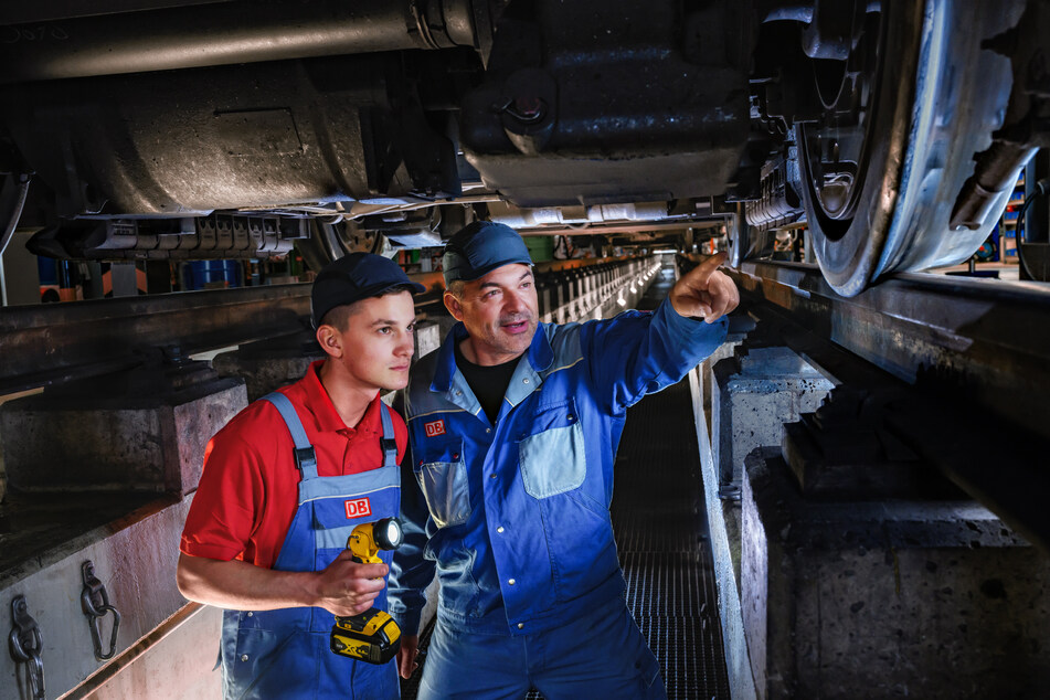 Im Job als Fahrzeuginstandhalter (w/m/d) wartet viel Abwechslung.