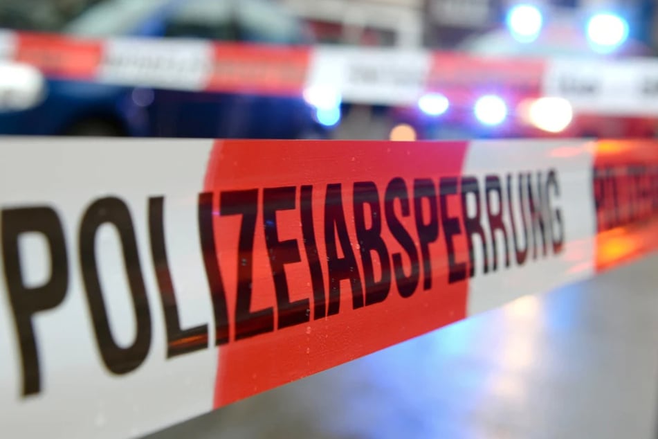 Mitten auf der Straße: Mann in Erfurt niedergestochen