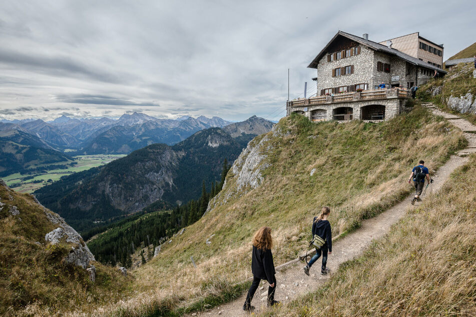 In den deutschen Alpen macht ein Bürgerforschungsprojekt aus Bayern die Folgen des Klimawandels sicht- und spürbar.