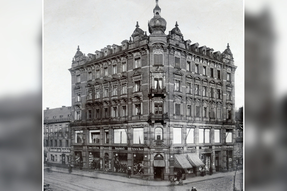 Eine Aufnahme von 1900 zeigt die Neubebauung Ecke Brückenstraße/ Königstraße, mit dem Kaufhaus Königsfeld.