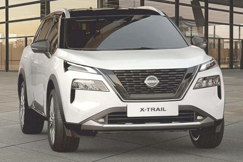 Noch eine Nummer größer ist das Familien-SUV NISSAN X-TRAIL.