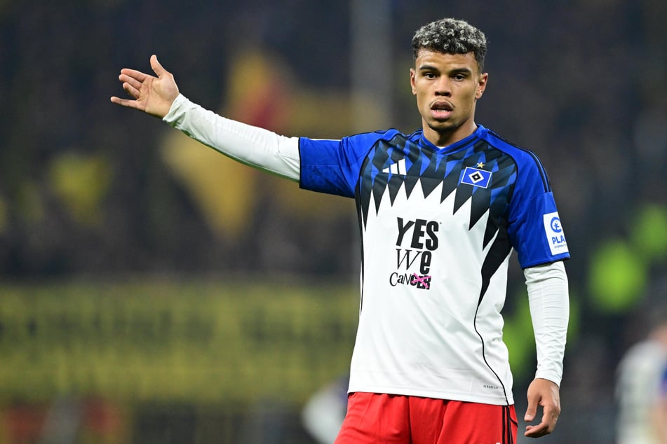 Das Sondertrikot gegen den BVB wird versteigert.