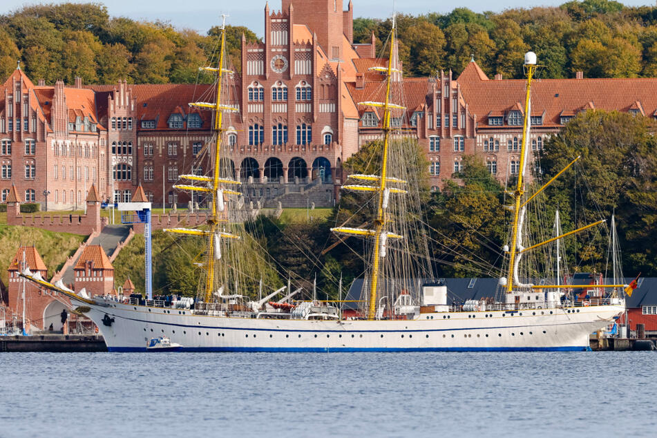 Segelschulschiff "Gorch Fock" absolviert ersten Trainingstörn