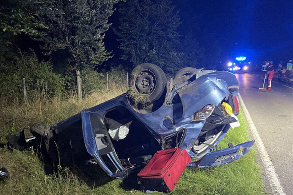 Die Fahrerin des Skodas wurde bei dem Unfall schwer verletzt.