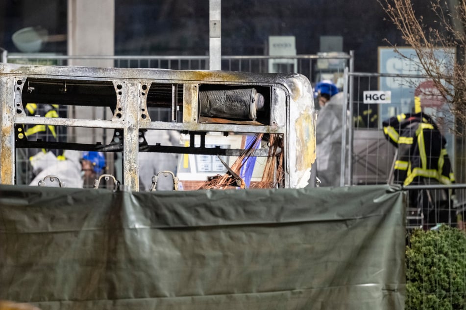 Linienbus ausgebrannt: Sechs Tote bei Tragödie in der Schweiz