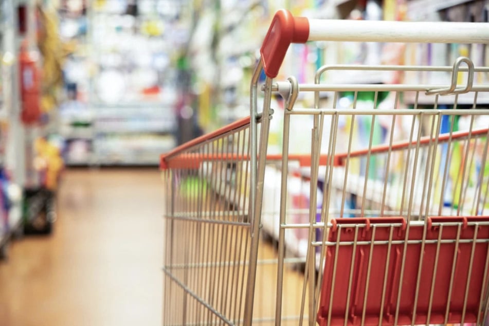 Tierfund im Supermarkt: Zwei Einkaufsläden geräumt