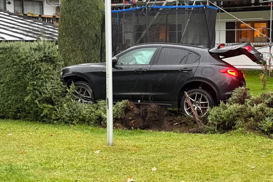 Die Polizei warnt vor flüchtigen Einbrechern. Passanten sollten die Verdächtigen nicht ansprechen.