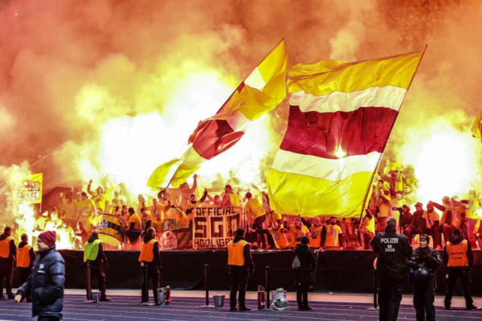Die mitgereisten Dresdener fackelten im Oktober 2019 alles ab, was sie hatten. (Archivfoto)