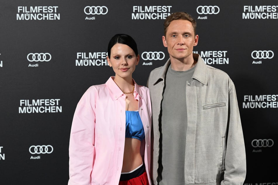 Ruby O. Fee (29) und Matthias Schweighöfer (44) sind seit 2019 ein Paar.