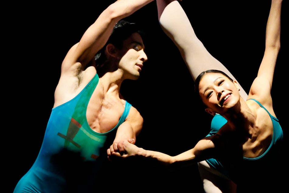 Leipzig: Premiere in Leipzig: Neuer Tanzabend verzaubert Publikum