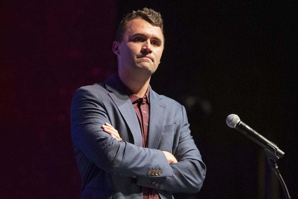 Charlie Kirk (†31) starb während eines Auftritts, bei dem er über Waffengewalt sprach.