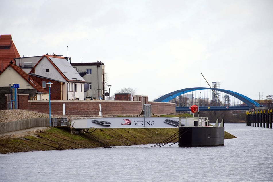 Der neben der Elbe fließende Fluss Stepenitz könnte über die Ufer treten.