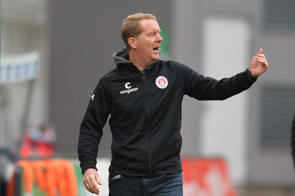 Timo Schultz (43), Trainer des FC St. Pauli, zeigte sich zufrieden, sah aber auch noch einige Defizite. (Archivbild)