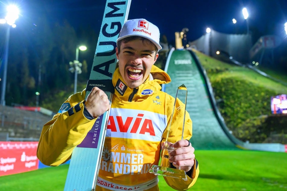 Platz zwei in Klingenthal reichte Philipp Raimund (25). Der Oberstdorfer gewann die Gesamtwertung des Sommer Grand Prix.