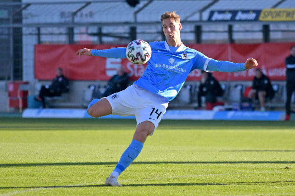 Dennis Dressel (22) ist für zwei Spiele gesperrt.
