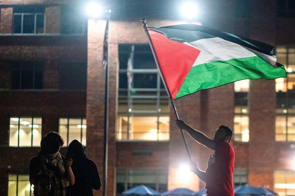 Trump targets George Washington University over pro-Palestinian campus protests