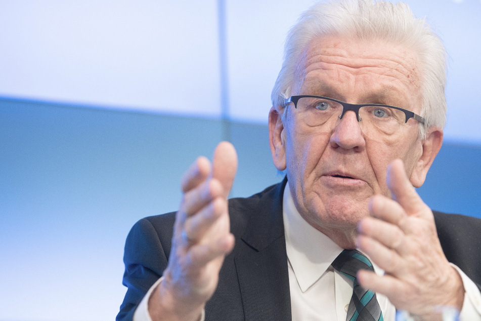 Baden-Württembergs Ministerpräsident Winfried Kretschmann (72, Grüne) bei einer Regierungspressekonferenz.