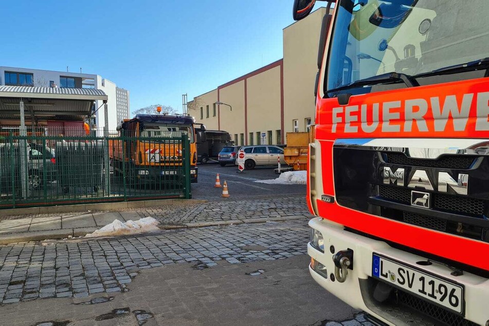 Aufregung in der Südvorstadt! Großeinsatz nach Verdacht auf gefährliche Chemikalien